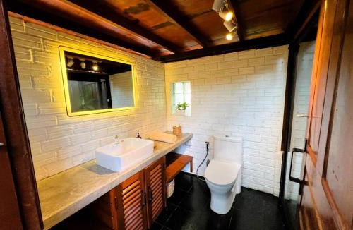 Banteay Srei House | Moon & Shama - Vegan Homestay