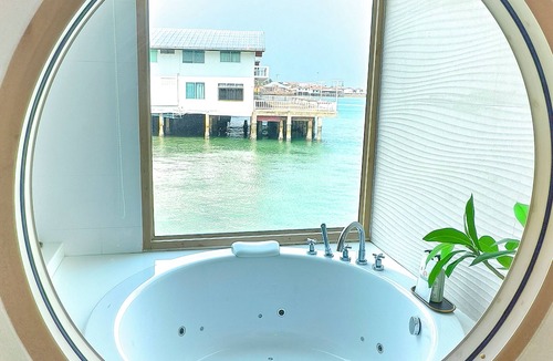 Koh Lan Hotel | Moonlight Koh Larn