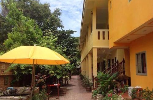 Rayong Hotel | MossMan House
