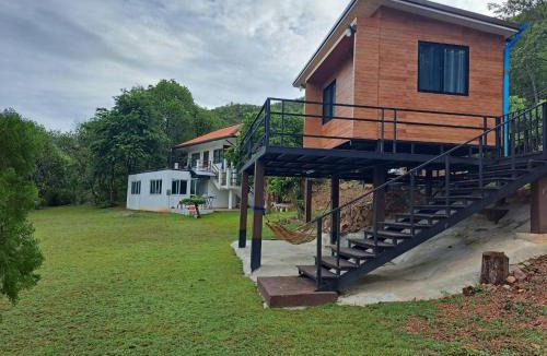 Phetchaburi House | Mountain Front Hut For 2 Rare Birds, Bikes, nature