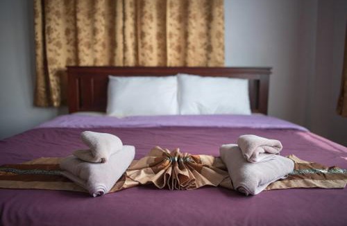 Sangkhla Buri Resort | Mountain View House