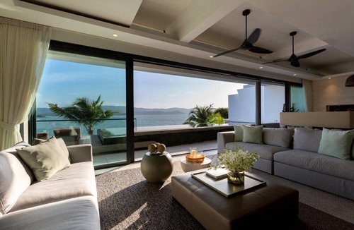 Moo 5 Villa | Muscat 3-Bedroom Villa with Beach Access