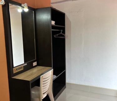 Betong Hostel | MyHome 3P Room