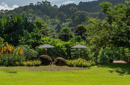 Sa Khu Resort | Naithonburi Beach Resort