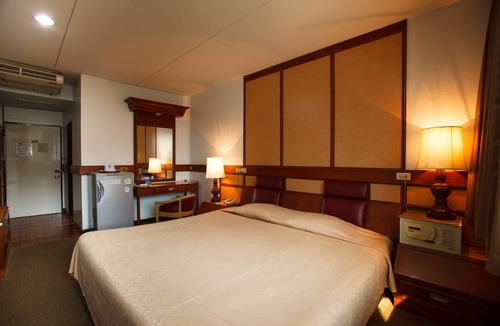 Nana Hotel | Nana Hotel