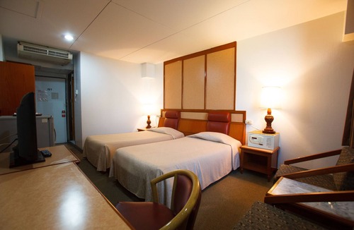 Nana Hotel | Nana Hotel
