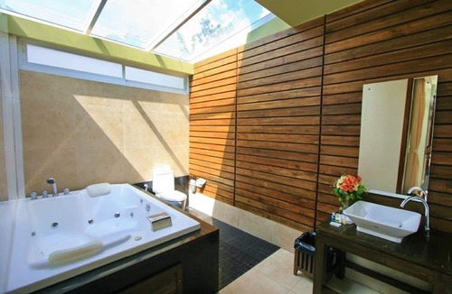 Kaeng Krachan Hotel | Nana Resort Kaengkrachan