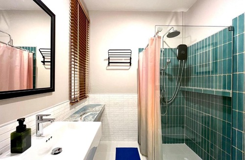 Khuekkhak Bed & Breakfast | Nautical Home & Seashell House B&B