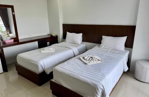 Rangsit Hotel | Nava Grand Hotel