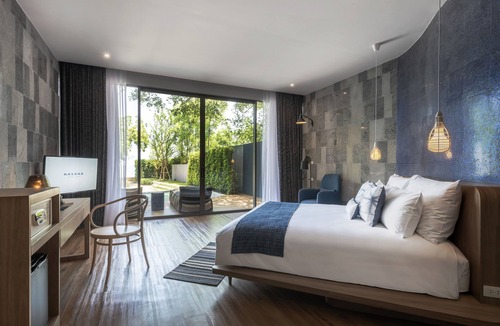 North Pattaya Hotel | Navana Nature Escape