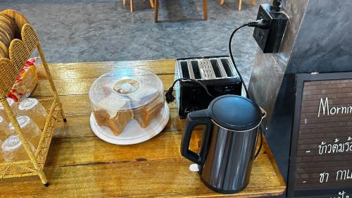 Ban Pa Yang Hostel | Neo cafe and hotel