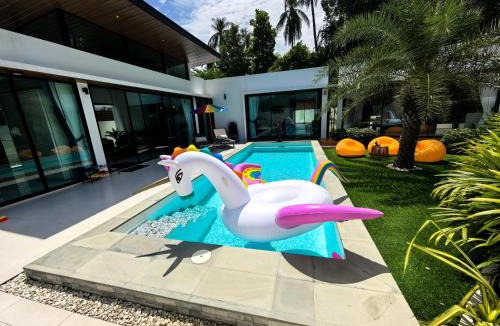 Mae Nam Villa | New Fully Furnished Villa 5 mins To Beautiful Maenam Beach, Koh Samui