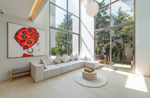 Si Sunthon Villa | New Stunning Villa Very Modern V183