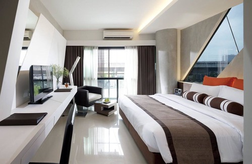 Suan Luang Hotel | Nine Forty One Hotel