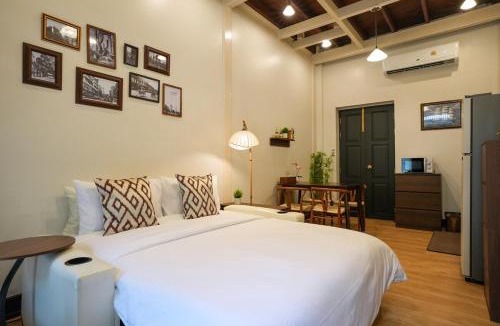 Chakkrawat Villa | Nivas Wanit 3BR 1SFB Yaowarat MRT EntireHome 85SQM