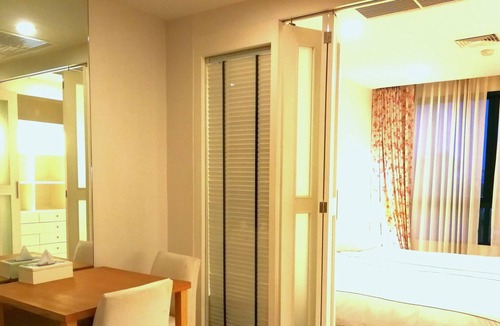 Bang Na Apartment | No.32 Twin Bed Beautiful room BTS Baring free parking
