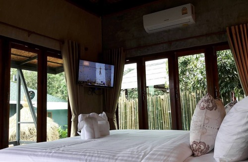 Ban Luang Hotel | Nok Chan Mee Na