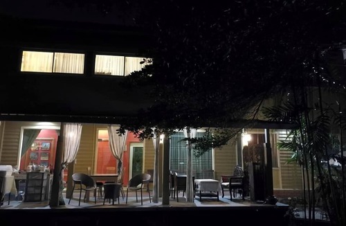 Bang Phai Hotel | Nonnaisuan resort