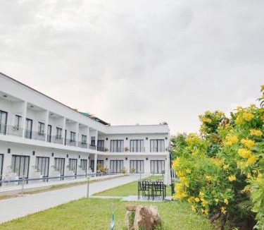 Mittakpheap Hotel | O Mary River Resort