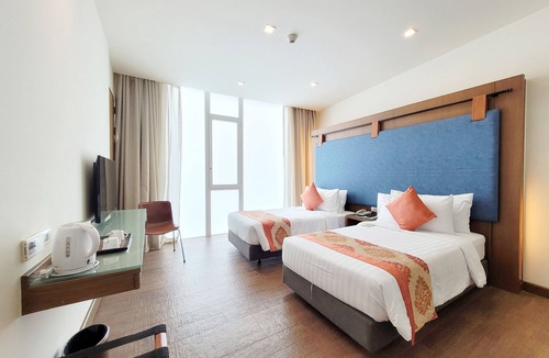 Nana Hotel | On8 Sukhumvit Nana Bangkok