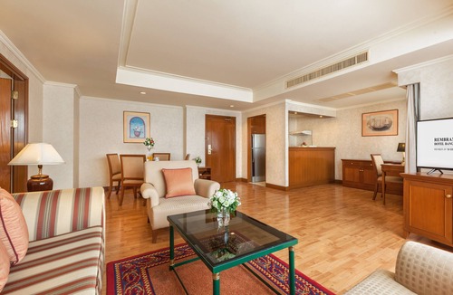 Asoke Apartment | One Bedroom Grand Suite Apartment in the city center (G4)