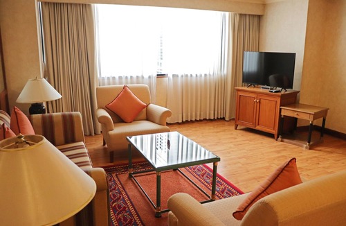 Asoke Apartment | One Bedroom Grand Suite Apartment in the city center (G4)