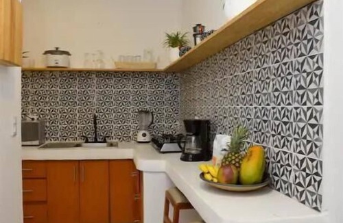 Granada House | One-bedroom Suite - 5min to La Calzada + 30MB wifi