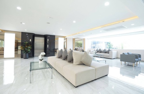 Racha Thewa Hotel | Oriole Residence