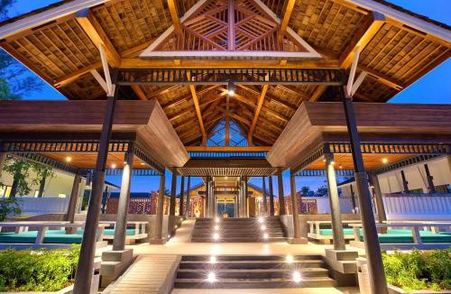 Khao Lak Resort | OUTRIGGER Khao Lak Beach Resort