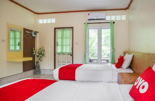 Sai Daeng Hotel | OYO 742 View Pruksa Resort