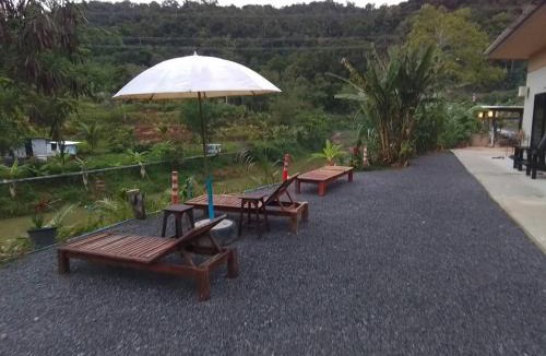 Thep Kasattri House | Pakrongcheep Farmstay
