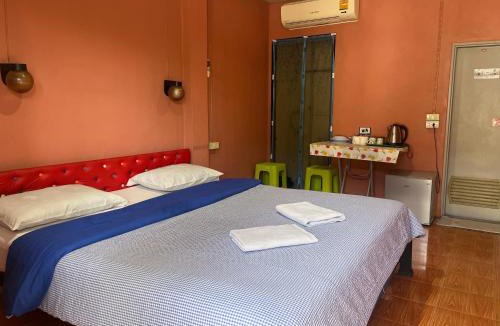 Nong Chaeng Hotel | Panngernpanthong inn resort