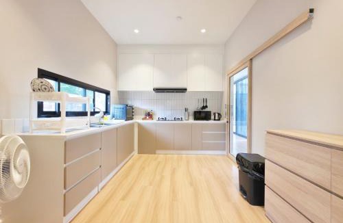 Chiang Mai Villa | Pao PoolVilla Muji style 400sqm Near central fest