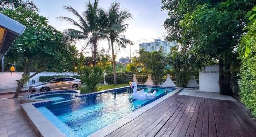 Na Kluea Villa | PaPa Beach Pool Villas Pattaya
