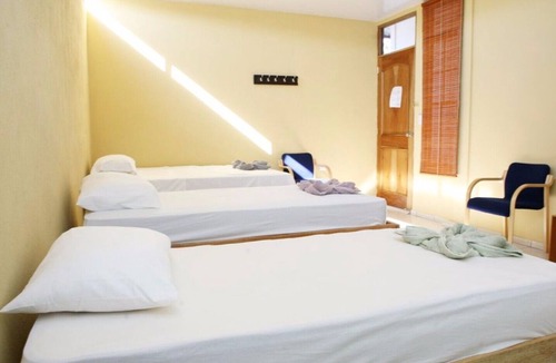Managua Bed & Breakfast | Perfect Family Room for 3 guests!