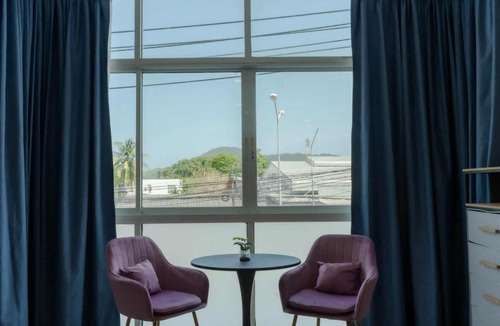 Rawai Hostel | PGD Blue city view