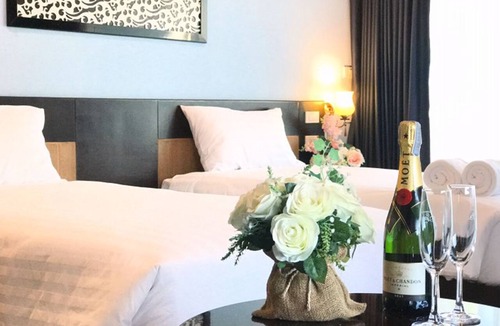 Talat Nuea Hotel | Phuket Chinoinn Hotel