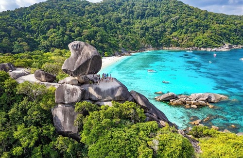 Pa Klok Boat Rental | Phuket Sun and Beach Sailing Extravaganza