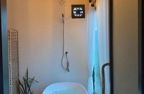 Ban Ta Khun House | Phupha Chiewlarn Resort