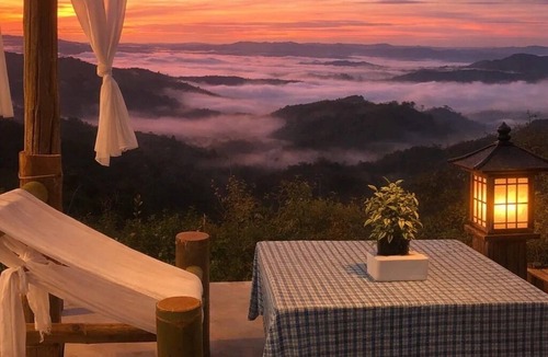 Pua Resort | PHUTAWAN