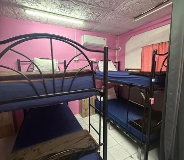 Koh Tao Hostel | Pink Hostel