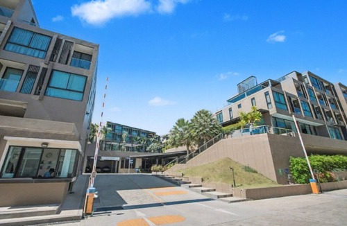 Wichit Apartment | Pixel-modern 1-br Apartment With Pool View in Cape Panwa