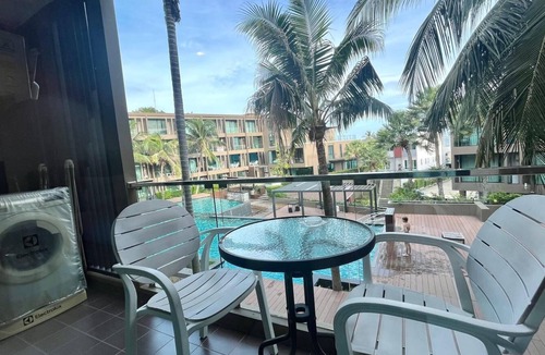 Wichit Condo | Pixels - Ocean Front Studio with Pool View Cape Panwa
