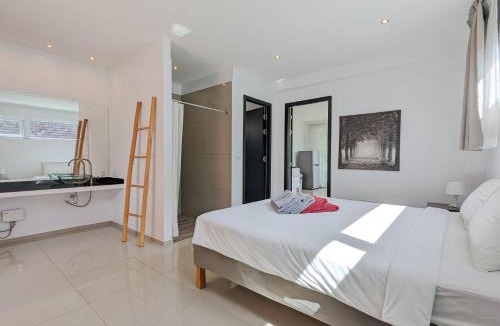 Klong Son Villa | Poolside Villa - by KohChangVillas
