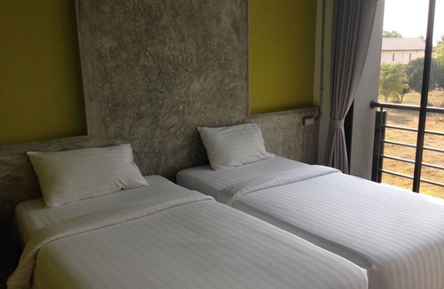Sisaket Hotel | Pornsiri Hotel Sisaket