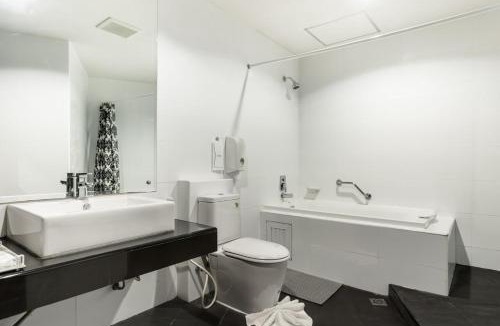 Pak Phraek Hotel | Prelude Hotel
