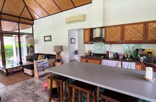 Khao Tao House | Private 3-Bed Villa · Huge 860m² Garden · Mountain View · Gated · Long Stays