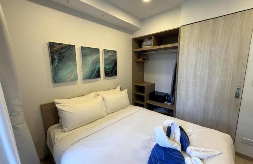 Laguna Apartment | Private apartment at Skypark in Laguna by Lofty