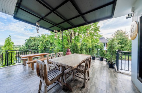 Hang Dong House | Private Family Villa Chiang Mai Garden Views Luxury Bathtub Hang Dong