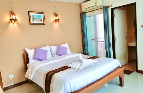 Huay Kaew Hotel | Puwanon Place